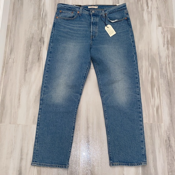 Levi’s Premium Wedgie Straight Leg (2023), Capital E, 32x28, NWT, $98 MSRP - Picture 9 of 15